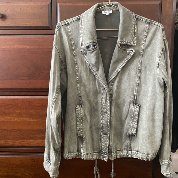 Splendid Jackets & Blazers - SPLENDID SUNE SATEEN JACKET